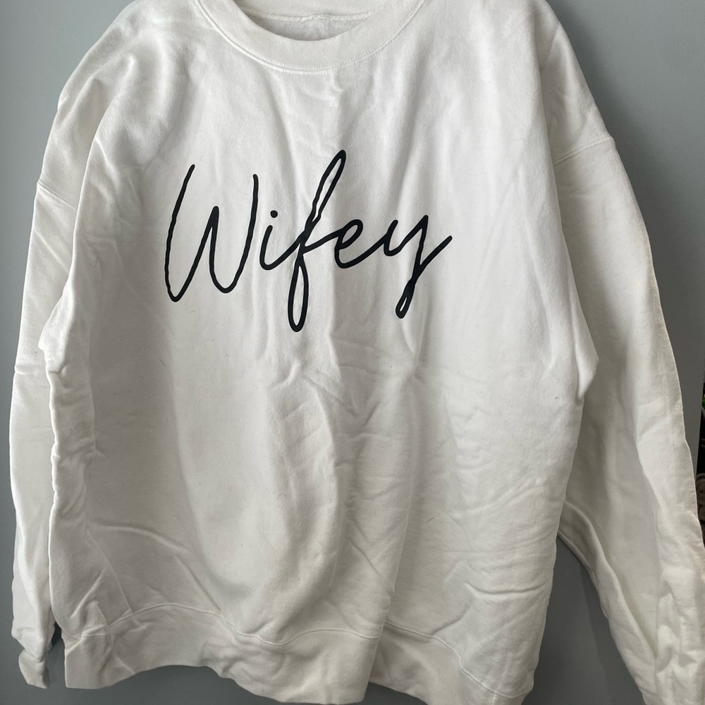Wifey White Graphic Sweatshirt